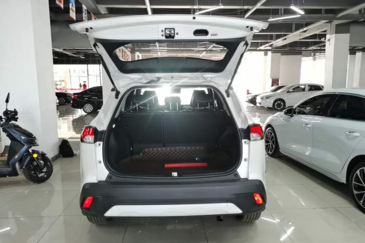 Used Toyota Corolla Cross 2023 2.0L Elite Edition Trunk