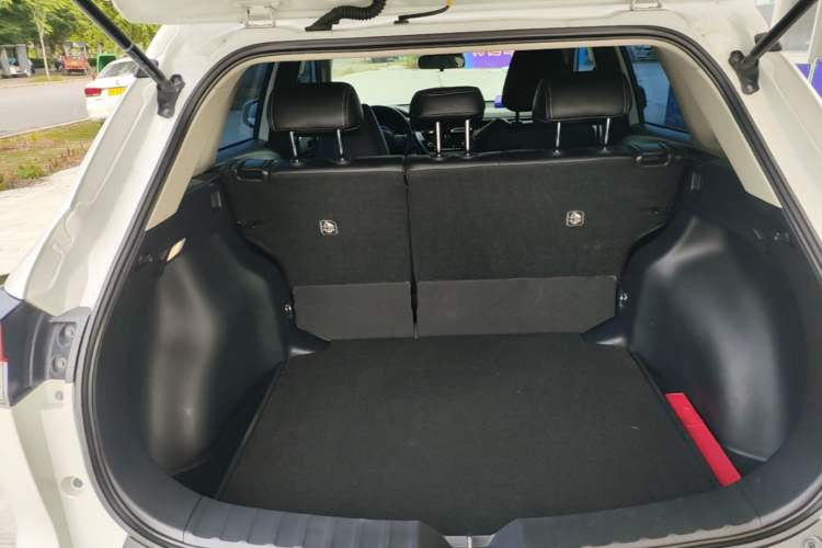 Used Toyota Corolla Cross 2023 2.0L Elite Edition Trunk