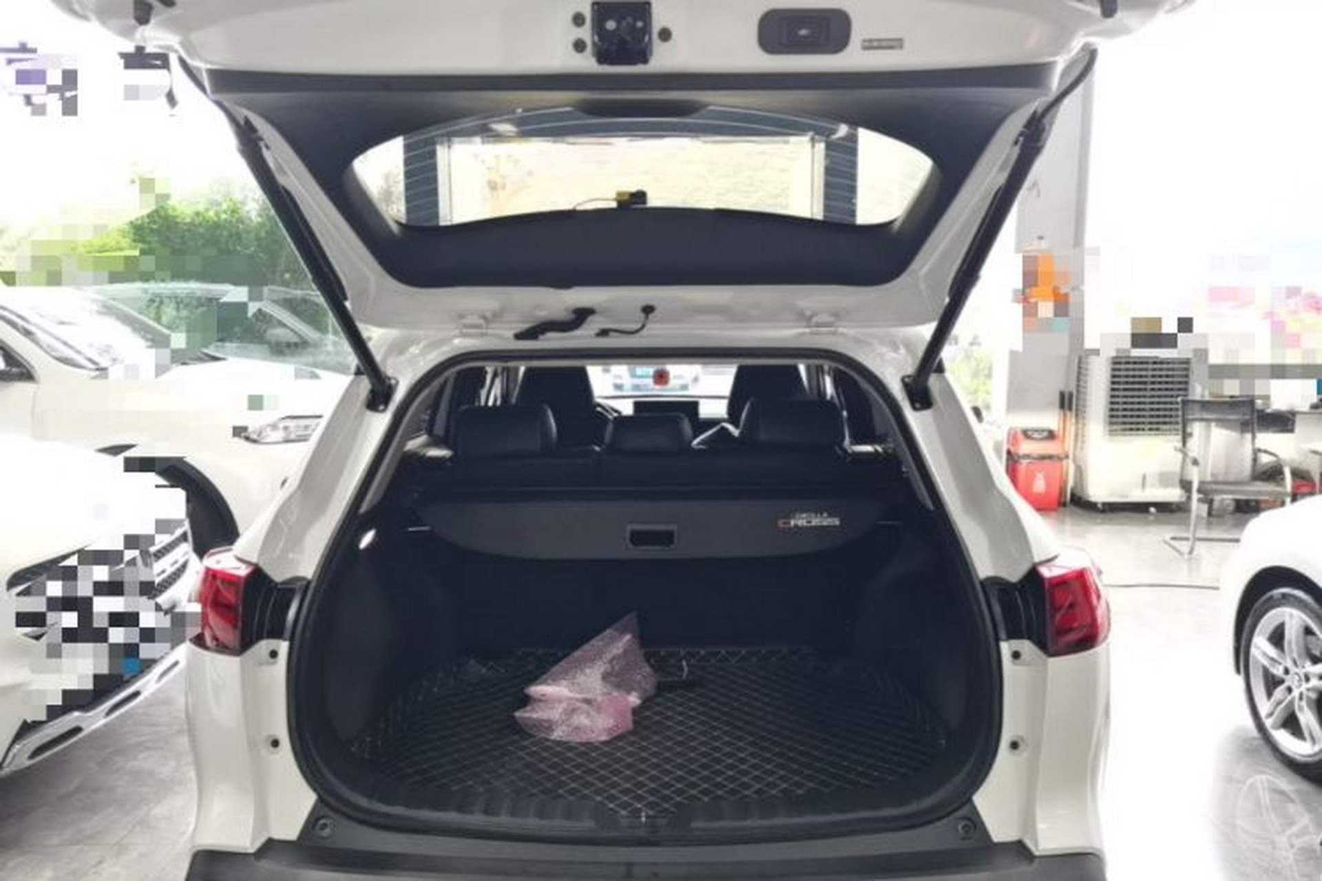 Used Toyota Corolla Cross 2023 2.0L Elite Edition Trunk