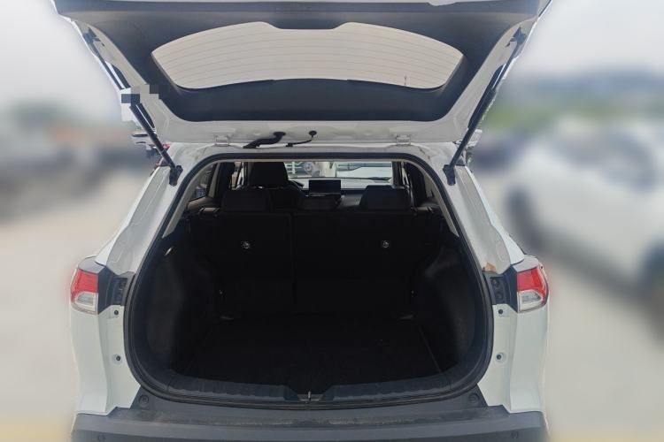 Used Toyota Corolla Cross 2023 2.0L Elite Edition Trunk