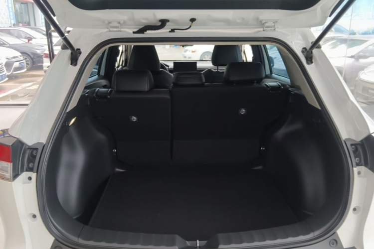 Used Toyota Corolla Cross 2023 2.0L Elite Edition Trunk