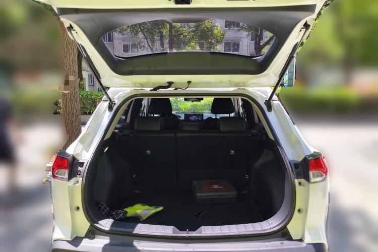 Used Toyota Corolla Cross 2023 2.0L Elite Edition Trunk