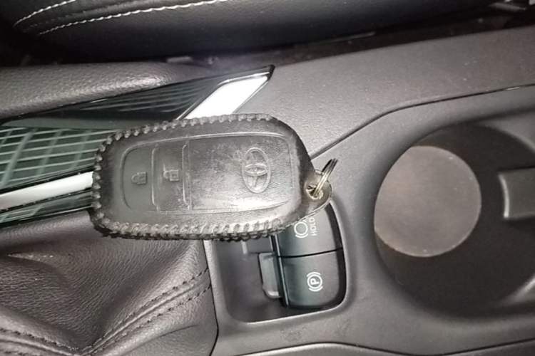 Used Toyota Corolla Cross 2023 2.0L Elite Edition Vehicle Key
