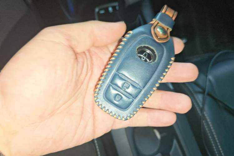 Used Toyota Corolla Cross 2023 2.0L Elite Edition Vehicle Key