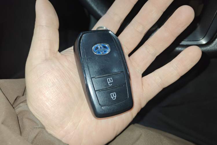 Used Toyota Corolla Cross 2023 Dual-Motor 2.0L Pioneer Edition Vehicle Key