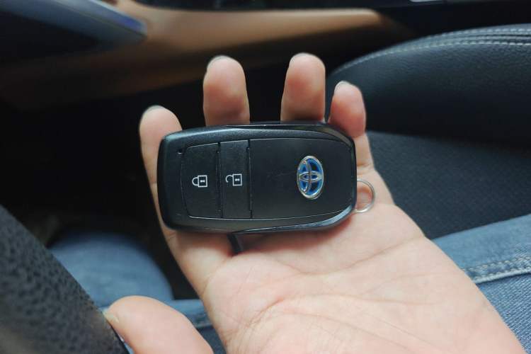 Used Toyota Corolla Cross 2023 Dual-Motor 2.0L Pioneer Edition Vehicle Key