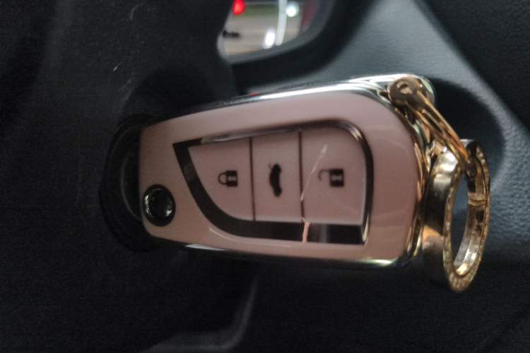 Used Toyota Corolla Cross 2023 2.0L Pioneer Edition Vehicle Key