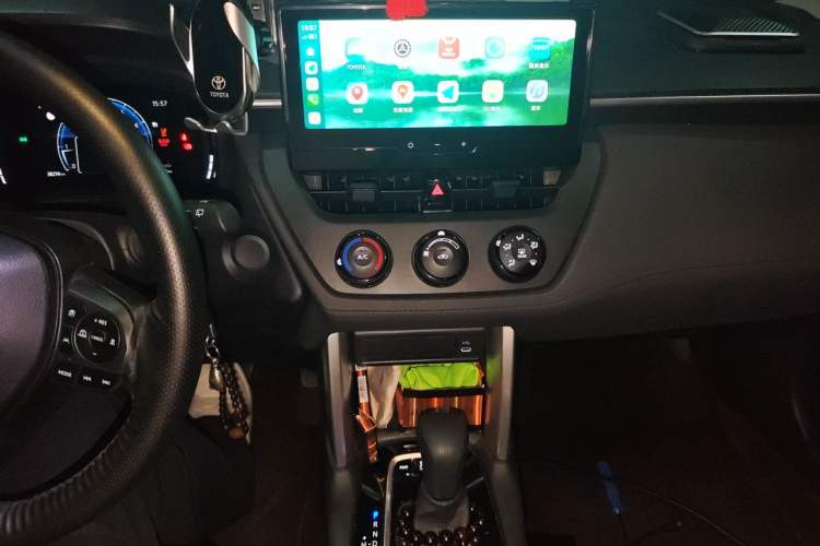 Used Toyota Corolla Cross 2024 2.0L Pioneer Edition Audio And AC Panel