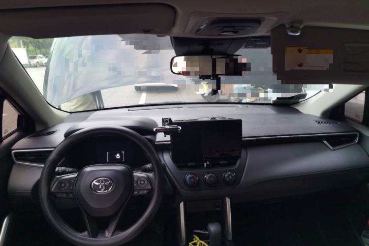 Used Toyota Corolla Cross 2024 2.0L Pioneer Edition Center Console