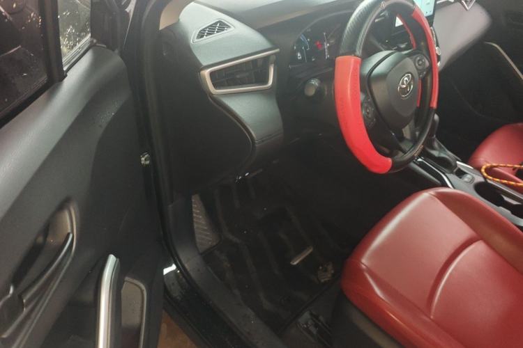 Used Toyota Corolla Cross 2024 2.0L Smart Electric Hybrid Dual-Engine Elite Edition Driver Seat