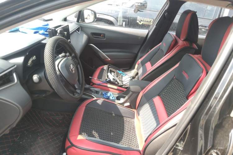 Used Toyota Corolla Cross 2024 2.0L Smart Electric Hybrid Dual-Engine Pioneer Edition Driver Seat