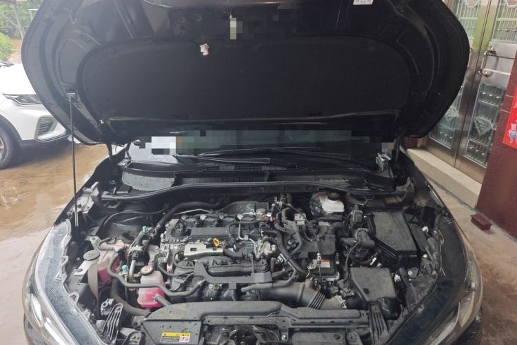 Used Toyota Corolla Cross 2024 2.0L Smart Electric Hybrid Dual-Engine Elite Edition Engine Bay