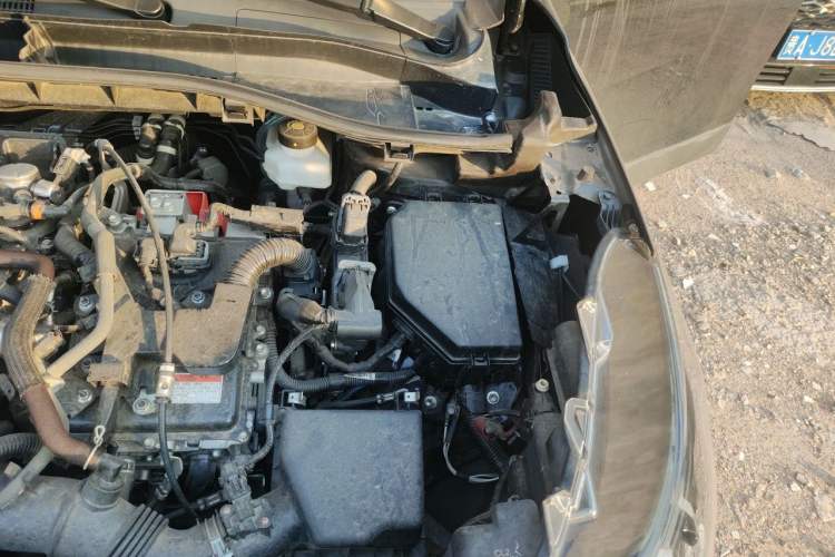 Used Toyota Corolla Cross 2024 2.0L Smart Electric Hybrid Dual-Engine Pioneer Edition Engine Bay Left