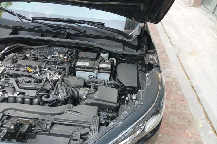 Used Toyota Corolla Cross 2024 2.0L Pioneer Edition Engine Bay Left