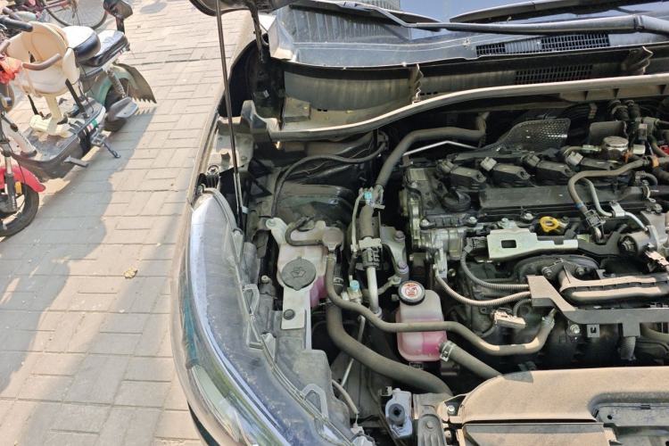 Used Toyota Corolla Cross 2024 2.0L Smart Electric Hybrid Dual-Engine Pioneer Edition Engine Bay Right