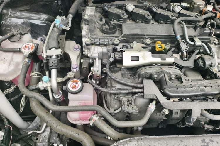 Used Toyota Corolla Cross 2024 2.0L Smart Electric Hybrid Dual-Engine Pioneer Edition Engine Bay Right