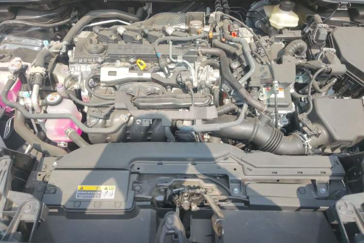 Used Toyota Corolla Cross 2024 2.0L Smart Electric Hybrid Dual-Engine Pioneer Edition Engine Bay