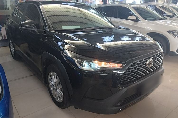 Used Toyota Corolla Cross 2024 2.0L Pioneer Edition Front Right 45 Deg