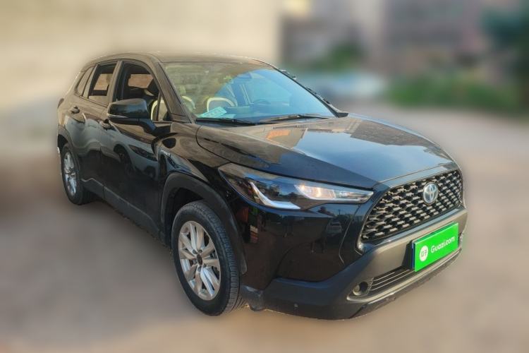 Used Toyota Corolla Cross 2024 2.0L Smart Electric Hybrid Dual-Engine Pioneer Edition Front Right 45 Deg