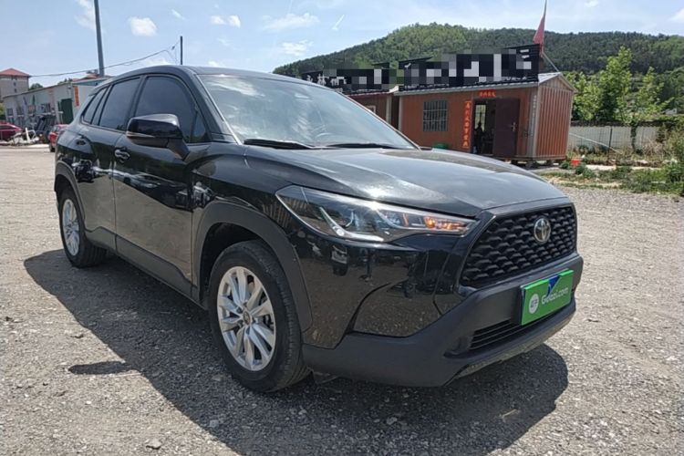 Used Toyota Corolla Cross 2024 2.0L Pioneer Edition Front Right 45 Deg
