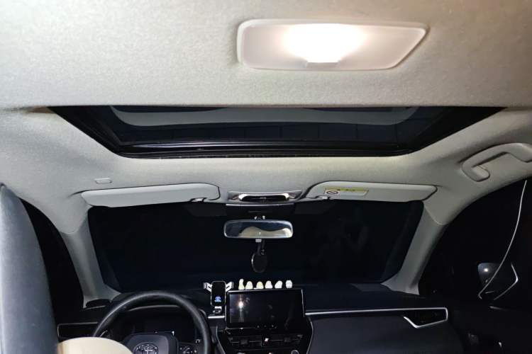 Used Toyota Corolla Cross 2024 2.0L Elite Edition Headliner