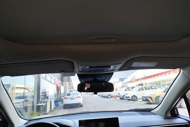 Used Toyota Corolla Cross 2024 2.0L Elite Edition Headliner