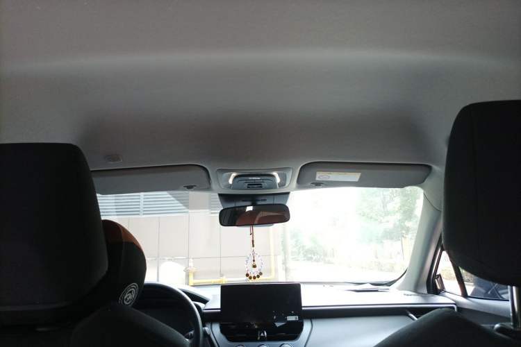 Used Toyota Corolla Cross 2024 2.0L Pioneer Edition Headliner