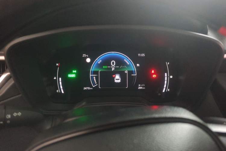 Used Toyota Corolla Cross 2024 2.0L Smart Electric Hybrid Dual-Engine Elite Edition Instrument Cluster