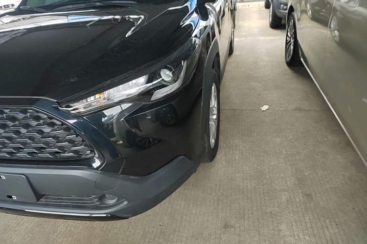 Used Toyota Corolla Cross 2024 2.0L Pioneer Edition Left Front Headlight