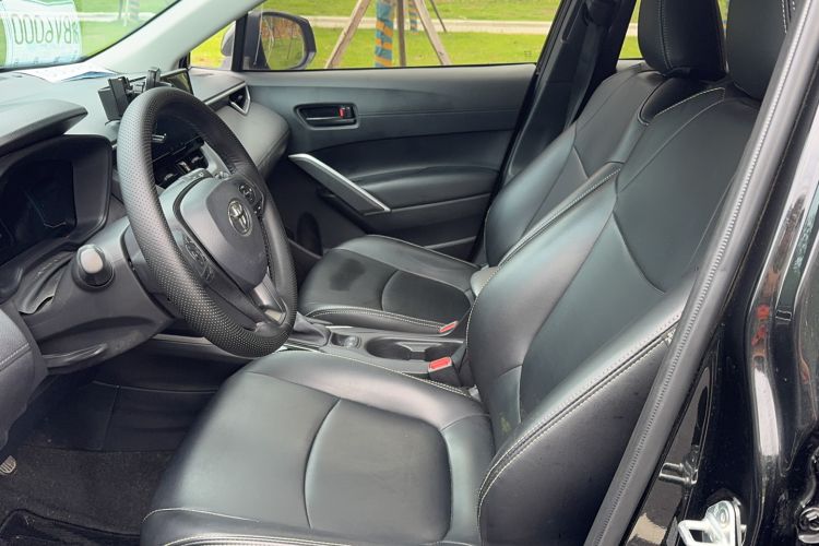 Used Toyota Corolla Cross 2024 2.0L Pioneer Edition Left Front Seat