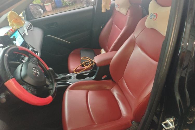 Used Toyota Corolla Cross 2024 2.0L Smart Electric Hybrid Dual-Engine Elite Edition Left Front Seat