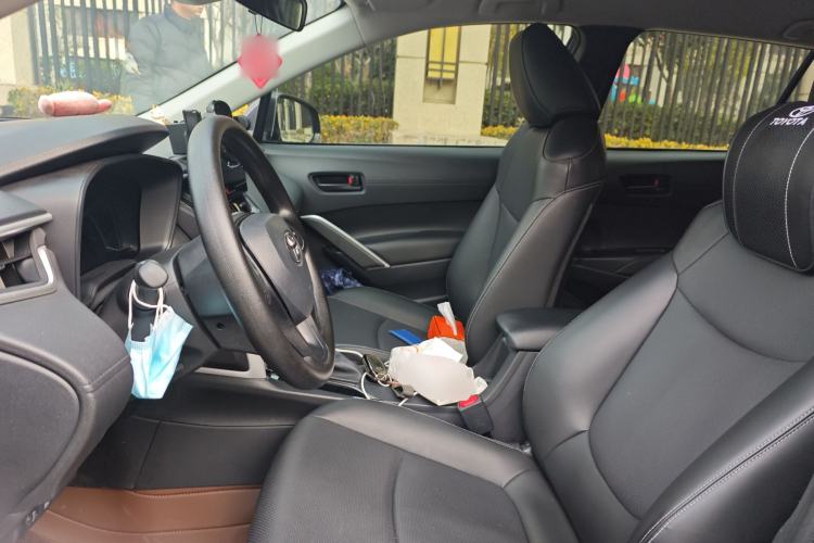 Used Toyota Corolla Cross 2024 2.0L Smart Electric Hybrid Dual-Engine Pioneer Edition Left Front Seat