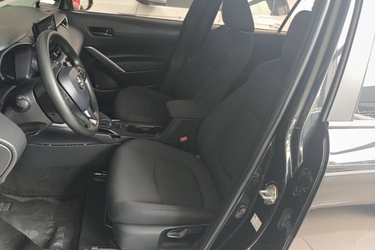 Used Toyota Corolla Cross 2024 2.0L Pioneer Edition Left Front Seat