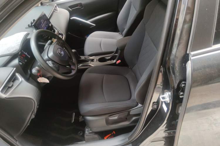 Used Toyota Corolla Cross 2024 2.0L Elite Edition Left Front Seat