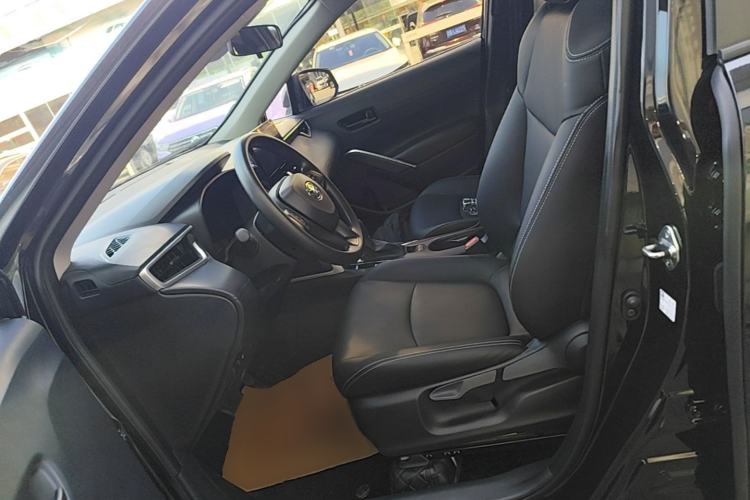 Used Toyota Corolla Cross 2024 2.0L Elite Edition Left Front Seat