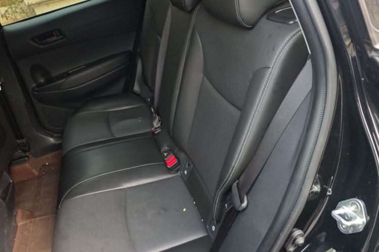 Used Toyota Corolla Cross 2024 2.0L Smart Electric Hybrid Dual-Engine Pioneer Edition Left Rear Seat