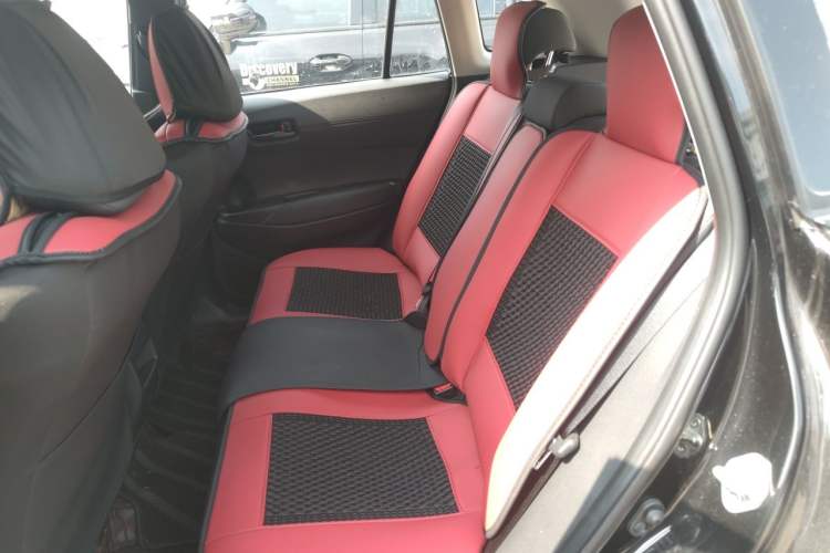Used Toyota Corolla Cross 2024 2.0L Smart Electric Hybrid Dual-Engine Pioneer Edition Left Rear Seat