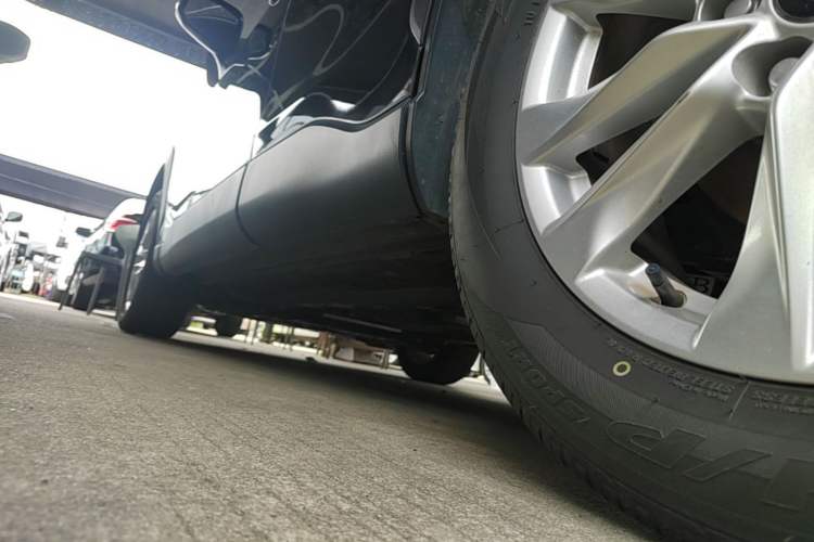 Used Toyota Corolla Cross 2024 2.0L Pioneer Edition Left Side Sill