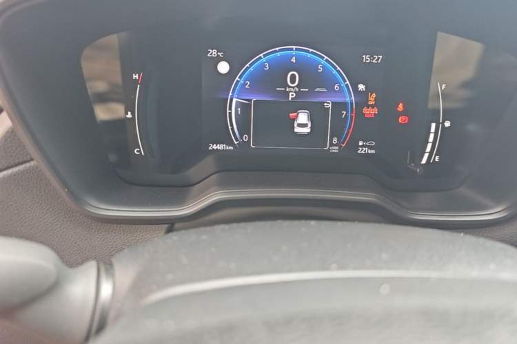Used Toyota Corolla Cross 2024 2.0L Elite Edition Odometer Close Up