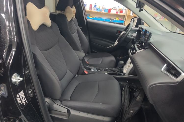 Used Toyota Corolla Cross 2024 2.0L Elite Edition Right Front Seat