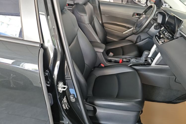 Used Toyota Corolla Cross 2024 2.0L Elite Edition Right Front Seat