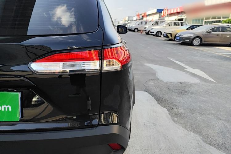 Used Toyota Corolla Cross 2024 2.0L Elite Edition Right Rear Taillight