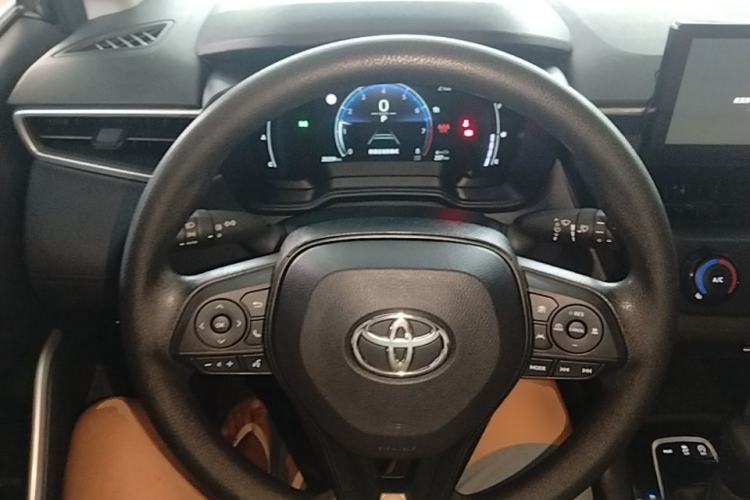 Used Toyota Corolla Cross 2024 2.0L Pioneer Edition Steering Wheel