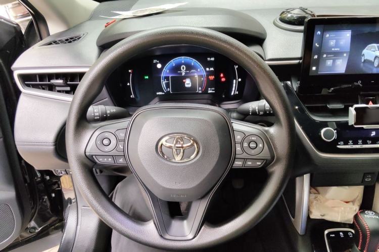 Used Toyota Corolla Cross 2024 2.0L Elite Edition Steering Wheel