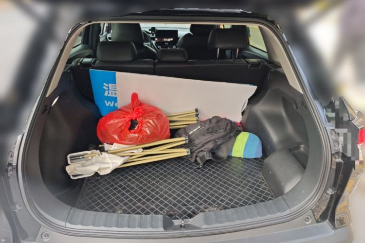 Used Toyota Corolla Cross 2024 2.0L Smart Electric Hybrid Dual-Engine Pioneer Edition Trunk