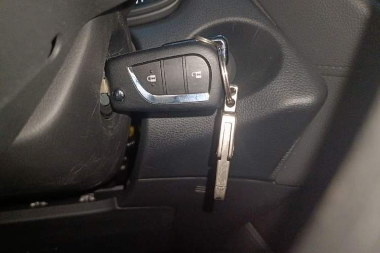 Used Toyota Corolla Cross 2024 2.0L Pioneer Edition Vehicle Key
