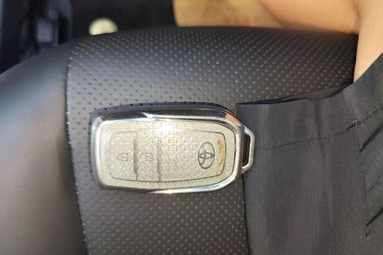Used Toyota Corolla Cross 2024 2.0L Elite Edition Vehicle Key