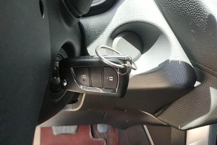 Used Toyota Corolla Cross 2024 2.0L Pioneer Edition Vehicle Key