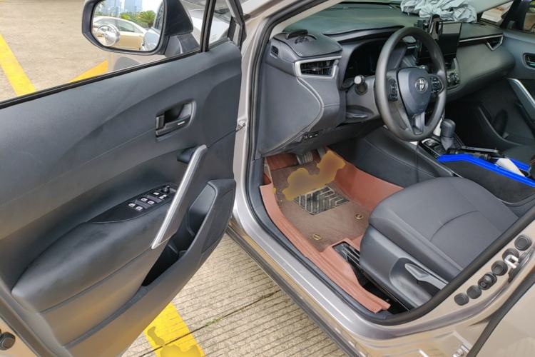 Used Toyota Corolla Cross 2024 2.0L Pioneer Edition Driver Seat