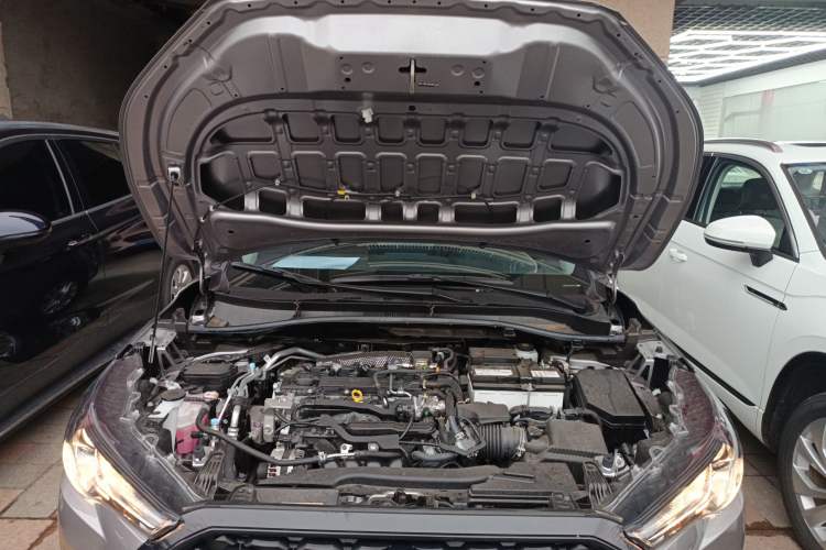 Used Toyota Corolla Cross 2024 2.0L Pioneer Edition Engine Bay